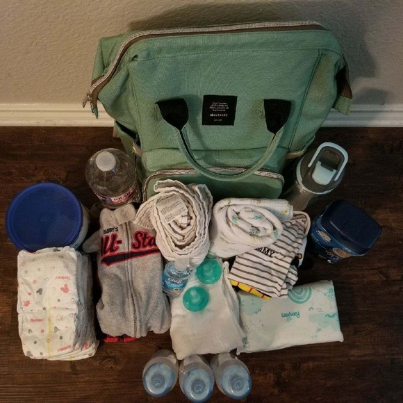 Diaper Backpack ***ONLY 2 NAVY BLUE LEFT*** - Picture 5 of 8